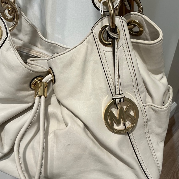 Michael Kors full leather handbag - Picture 2 of 4